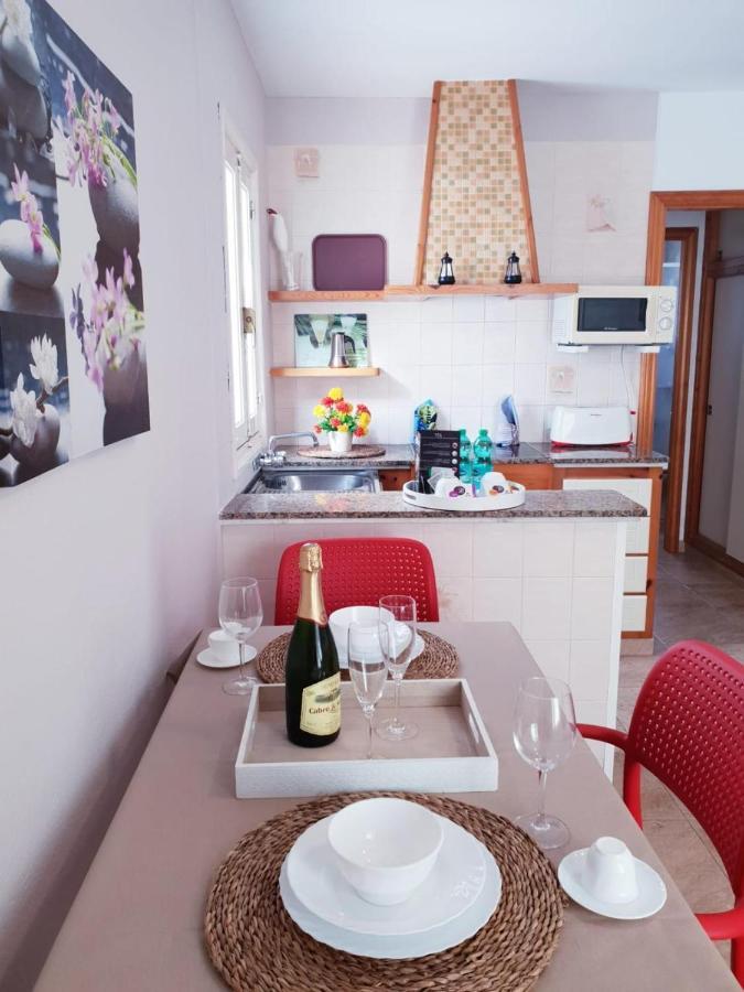 Apartamentos Ses Orenetes Cala'N Blanes  Esterno foto