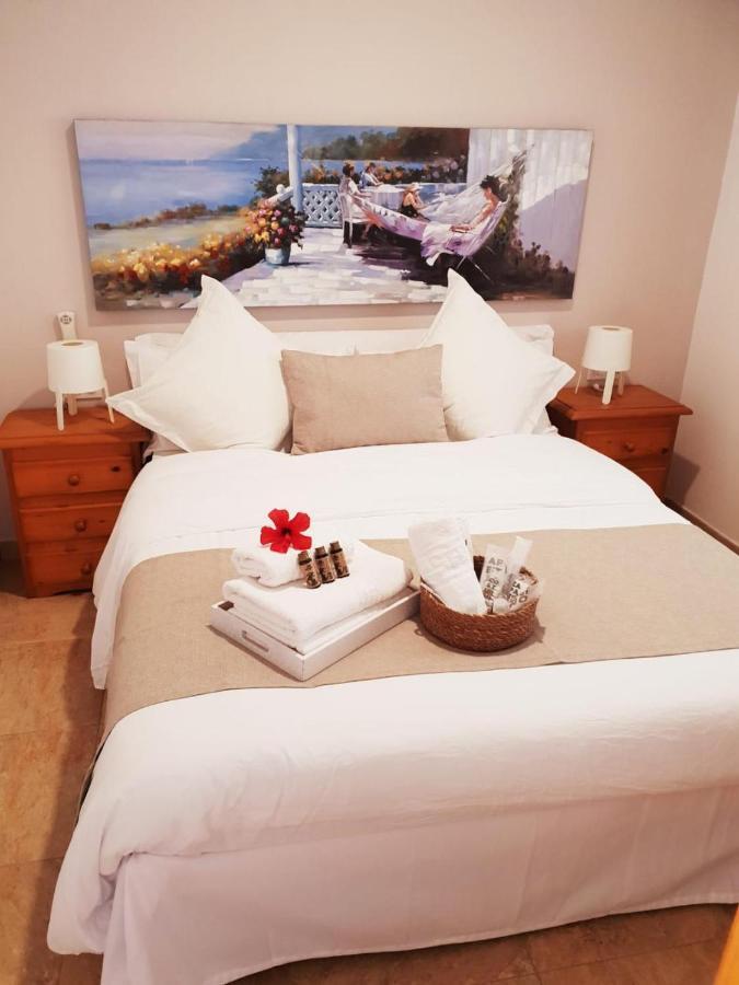 Apartamentos Ses Orenetes Cala'N Blanes  Esterno foto